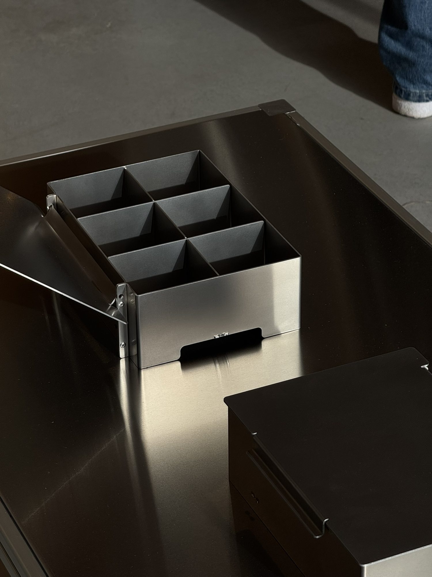 ALU STORAGE